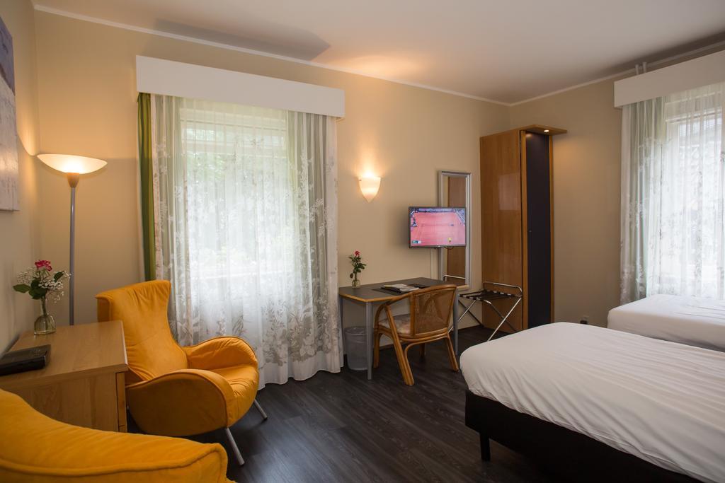 Landhotel De Hoofdige Boer Almen Εξωτερικό φωτογραφία