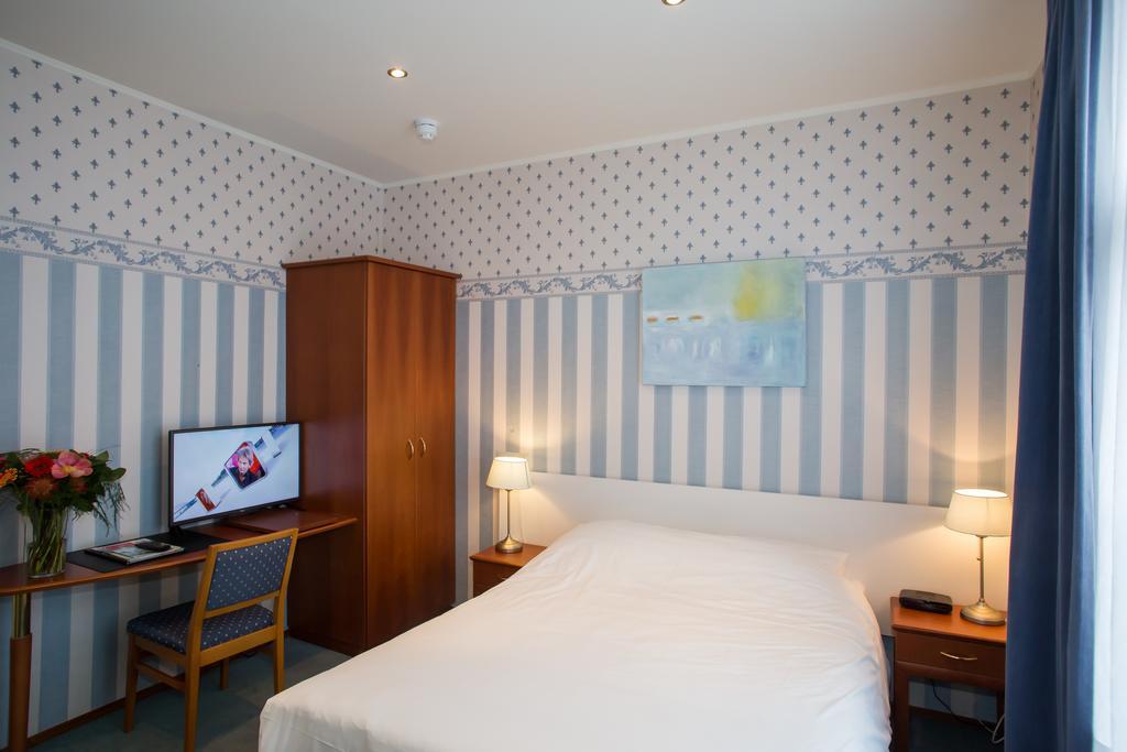 Landhotel De Hoofdige Boer Almen Εξωτερικό φωτογραφία